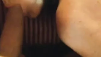 Girl plays with two same time 2