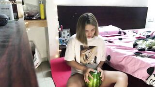 Watermelon scissor challenge 4