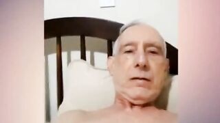 grandpa sow his horny ass 2