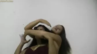 bigger brazil chick smashes smaller brazil chick