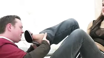 Sado-Girls - mercedes - kiss my feet