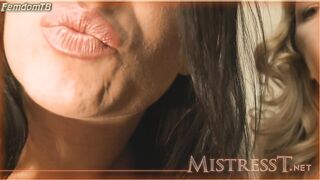 Mistress T - lipstick_and_duo_biting
