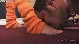 MenAreSlaves - Halle - Suffering For Feet