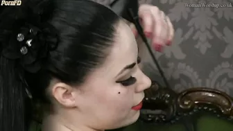 WomanWorship - Sophia Black - Whips 4