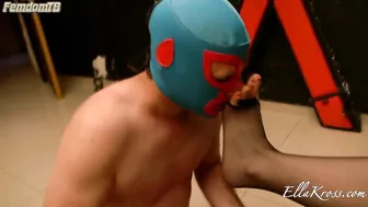 EllaKross - Slave Worships My Smelly Feet and I Spit in His Mouth