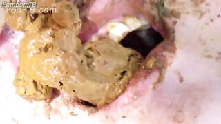 Poo19 - MilanaSmelly - Really swallows fast!