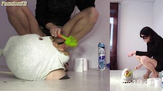 MilanaSmelly - And again I serve Christina's ass!