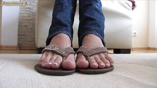 Femdom - FeetJeans - Beautiful Selina massaging her sexy feet